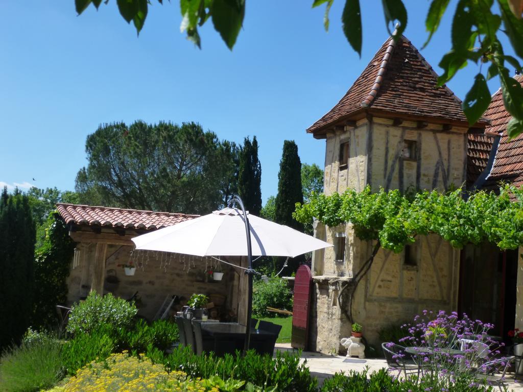 Au Mas De Gamet Bed & Breakfast Théminettes Exterior photo